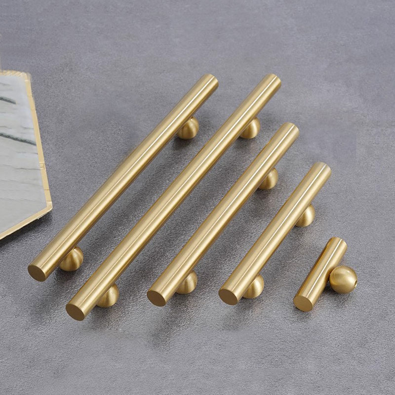 Unique Furniture Hardware - Puxadores de Latão com Design Exclusivo