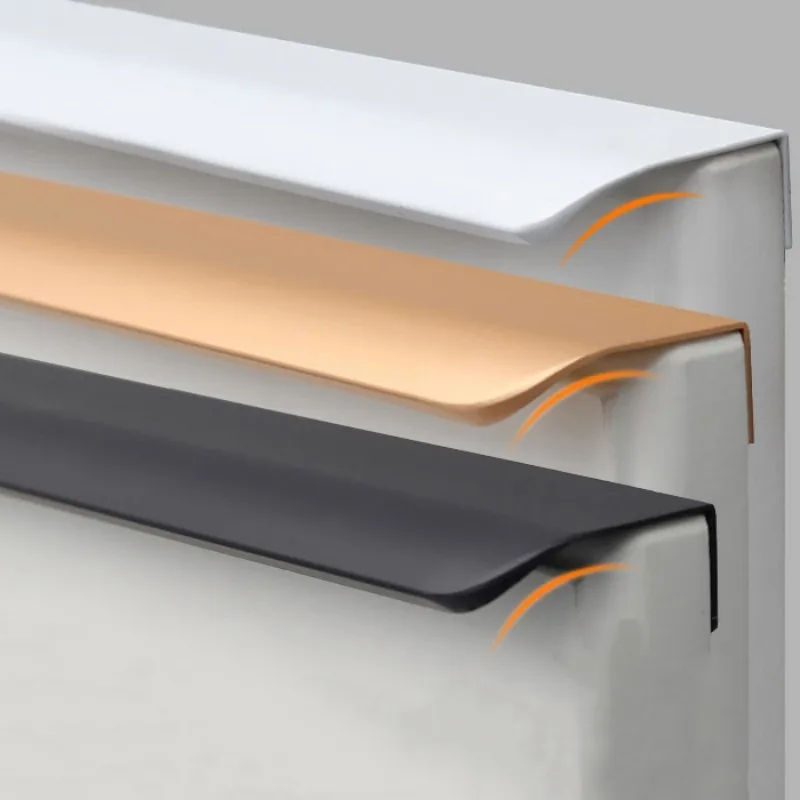Ouro armário de cozinha guarda - Restoration Hardware Furniture Used avaliação e preço
