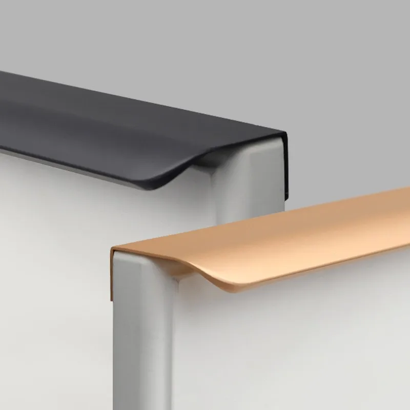 Ouro armário de cozinha guarda - Restoration Hardware Furniture Used avaliação e preço